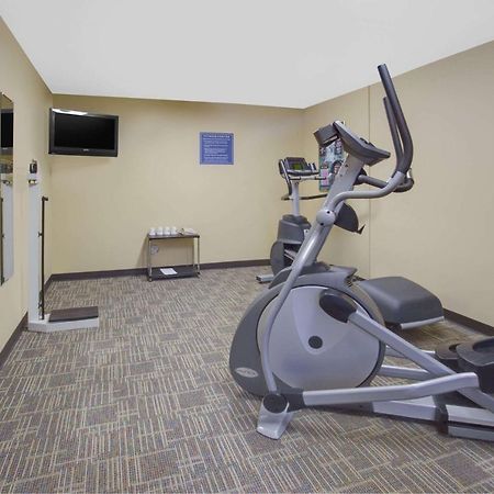 Days Inn By Wyndham Davenport Ia المظهر الخارجي الصورة