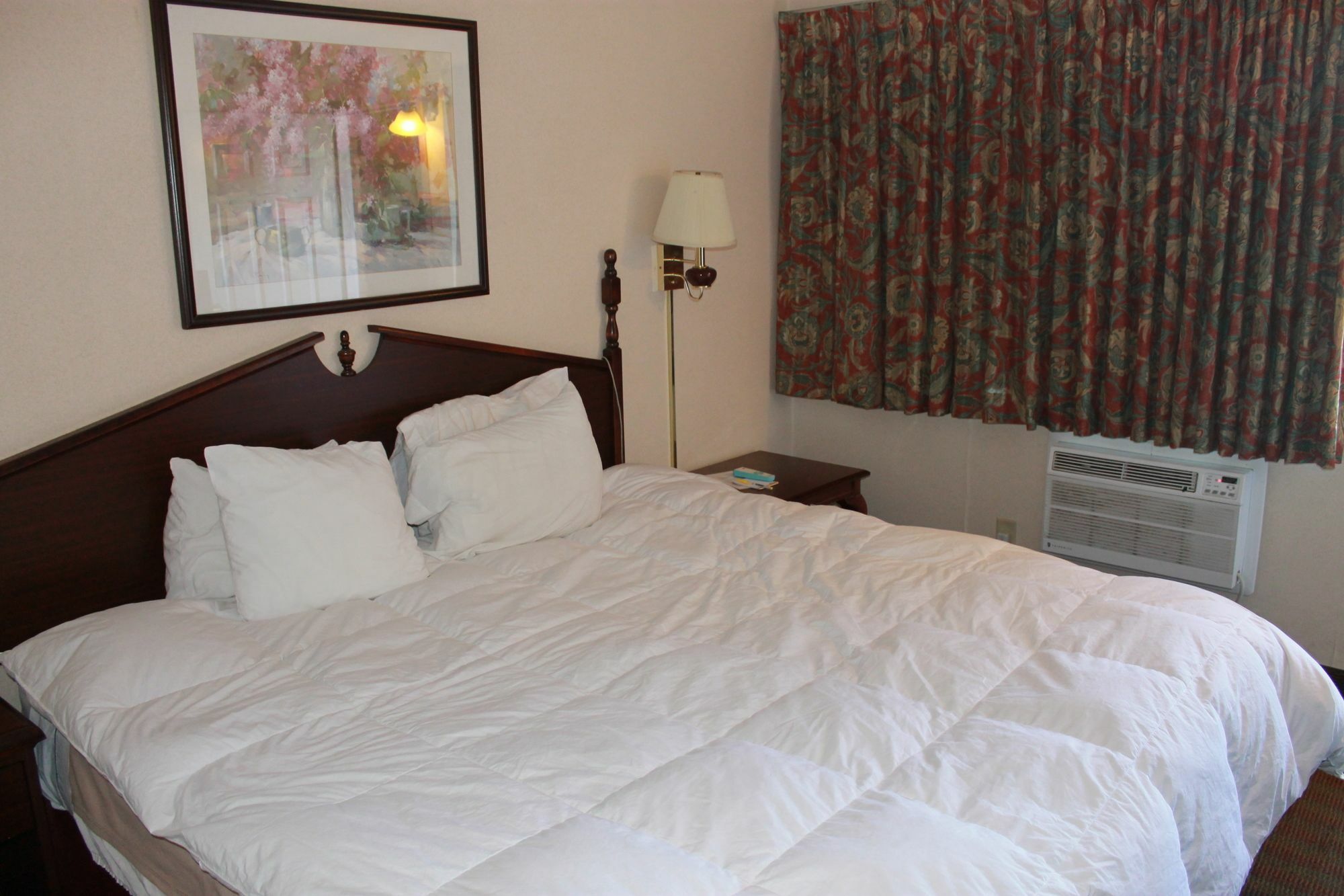 Days Inn By Wyndham Davenport Ia المظهر الخارجي الصورة