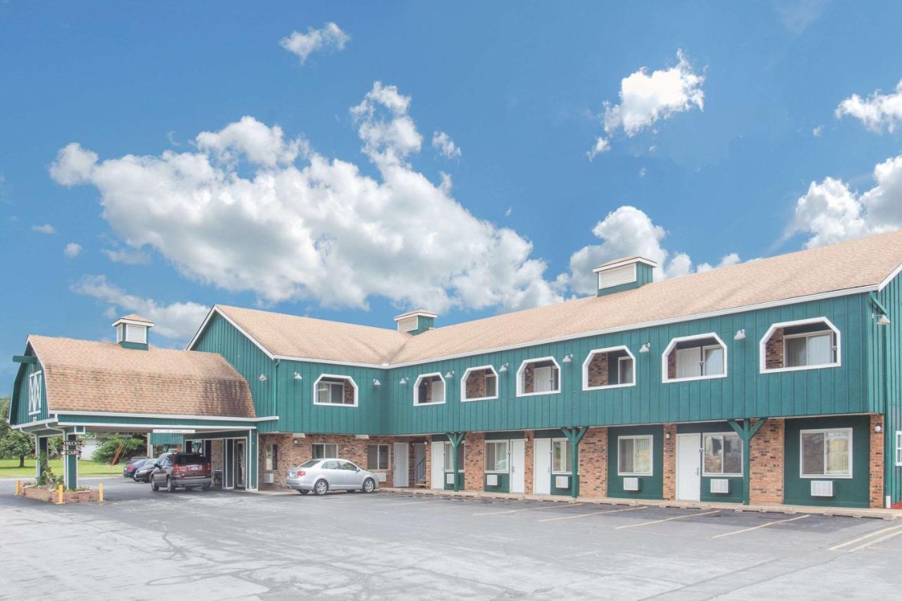 Days Inn By Wyndham Davenport Ia المظهر الخارجي الصورة